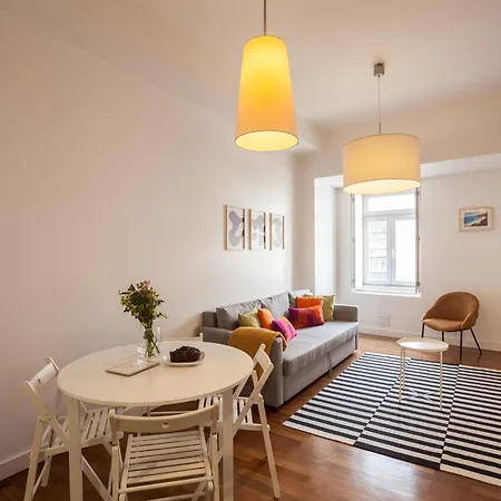 Apartamento Misha's Place At Bairro Alto!