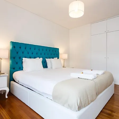 Misha's Place At Bairro Alto! Apartment Lisbon
