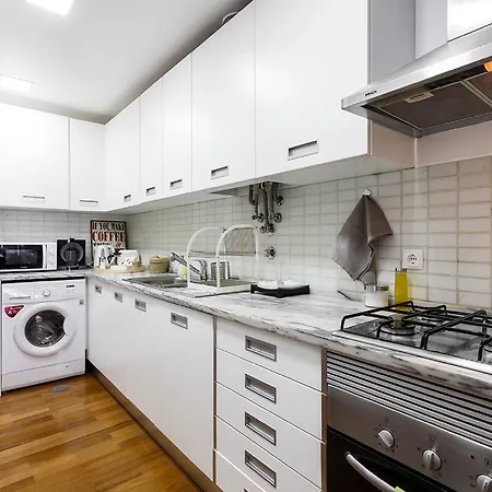 Misha's Place At Bairro Alto! Apartment Lisbon